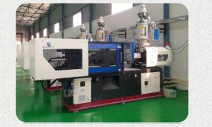 INJECTION MOULDING MACHINE-100T